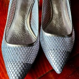 Adrianna Papell Gunmetal / Silver Mesh Women's Shoes, Size 7.5M